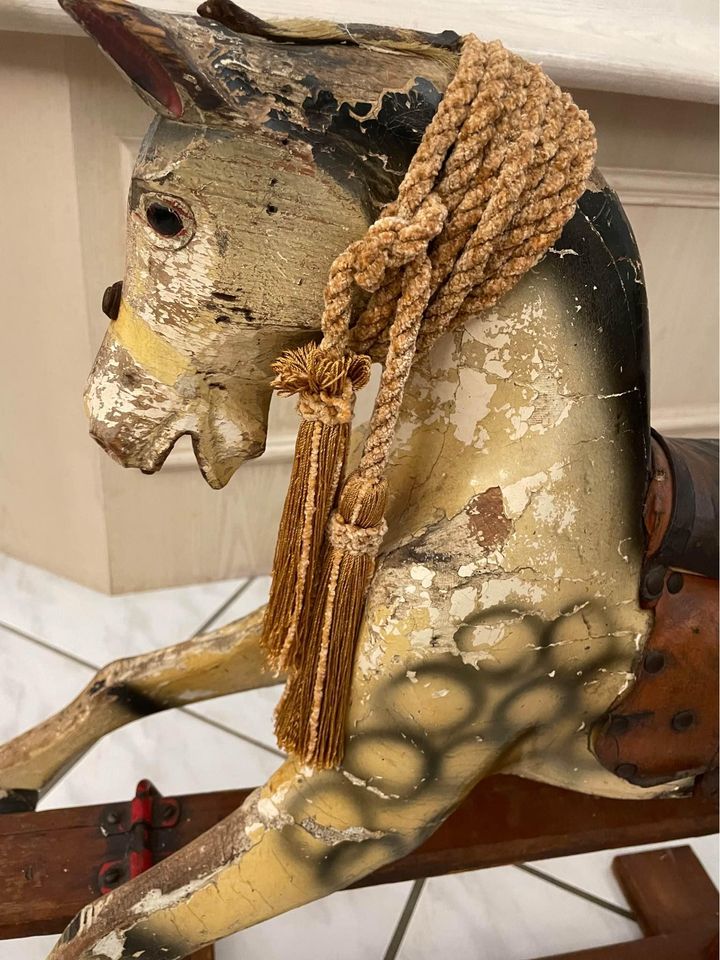 Antique Rocking Horse Original Paint, Unrestored > Rocking Horses > Carousel